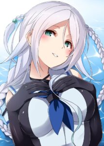 その先が見たくなる服が脱ぎかけ状態のエッチな女の子のエロ画像【38枚】